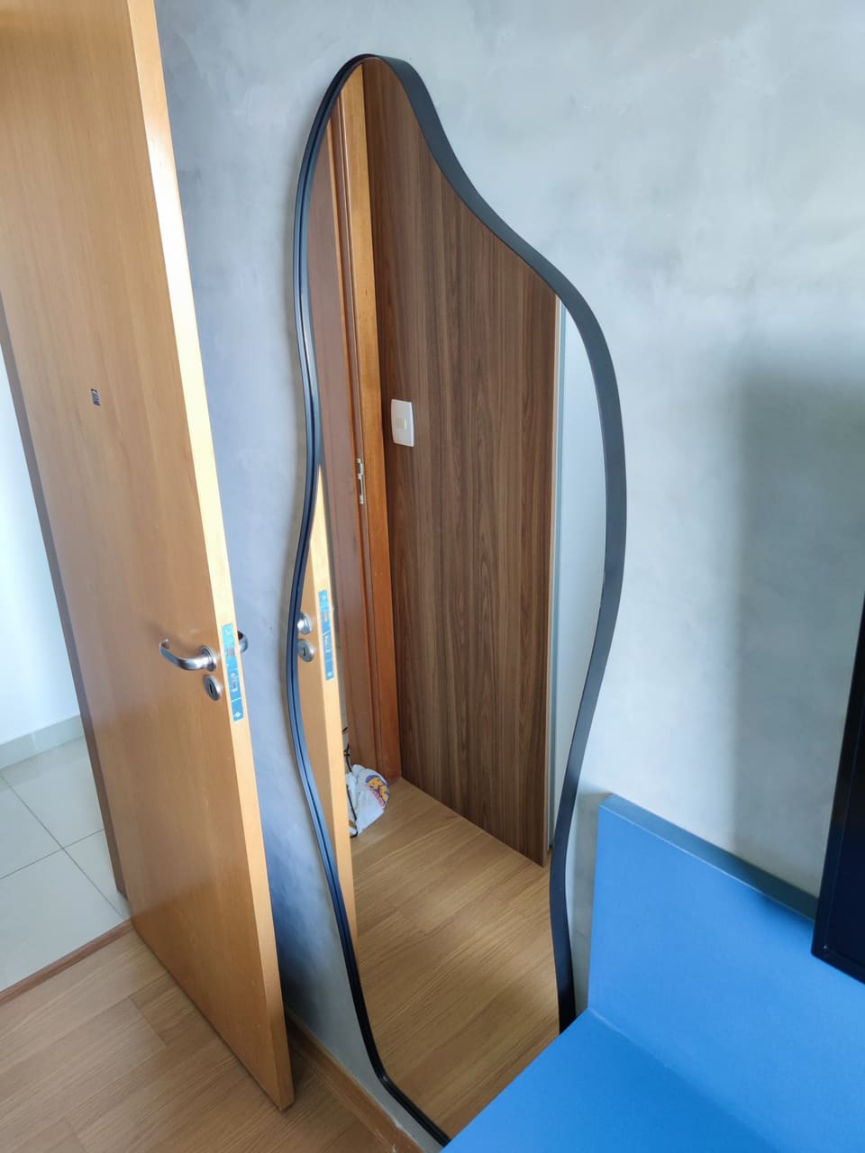 Espelho com LED neon e moldura anti-impacto – foto 19